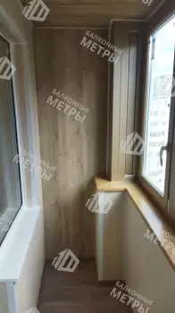 Остекление и отделка балкона