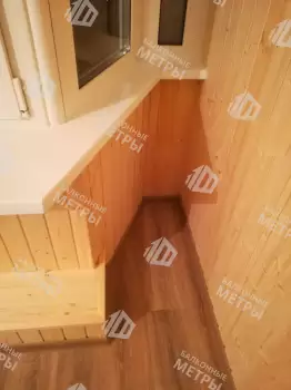 Остекление и отделка балкона Сапожок