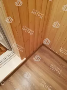 Остекление и отделка балкона Сапожок