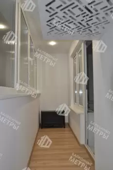 Остекление балкона в серии дома 01-ПЗ с утеплением и отделкой